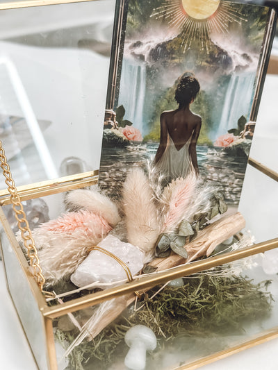 Unlock Your Inner Wisdom: Oracle Deck